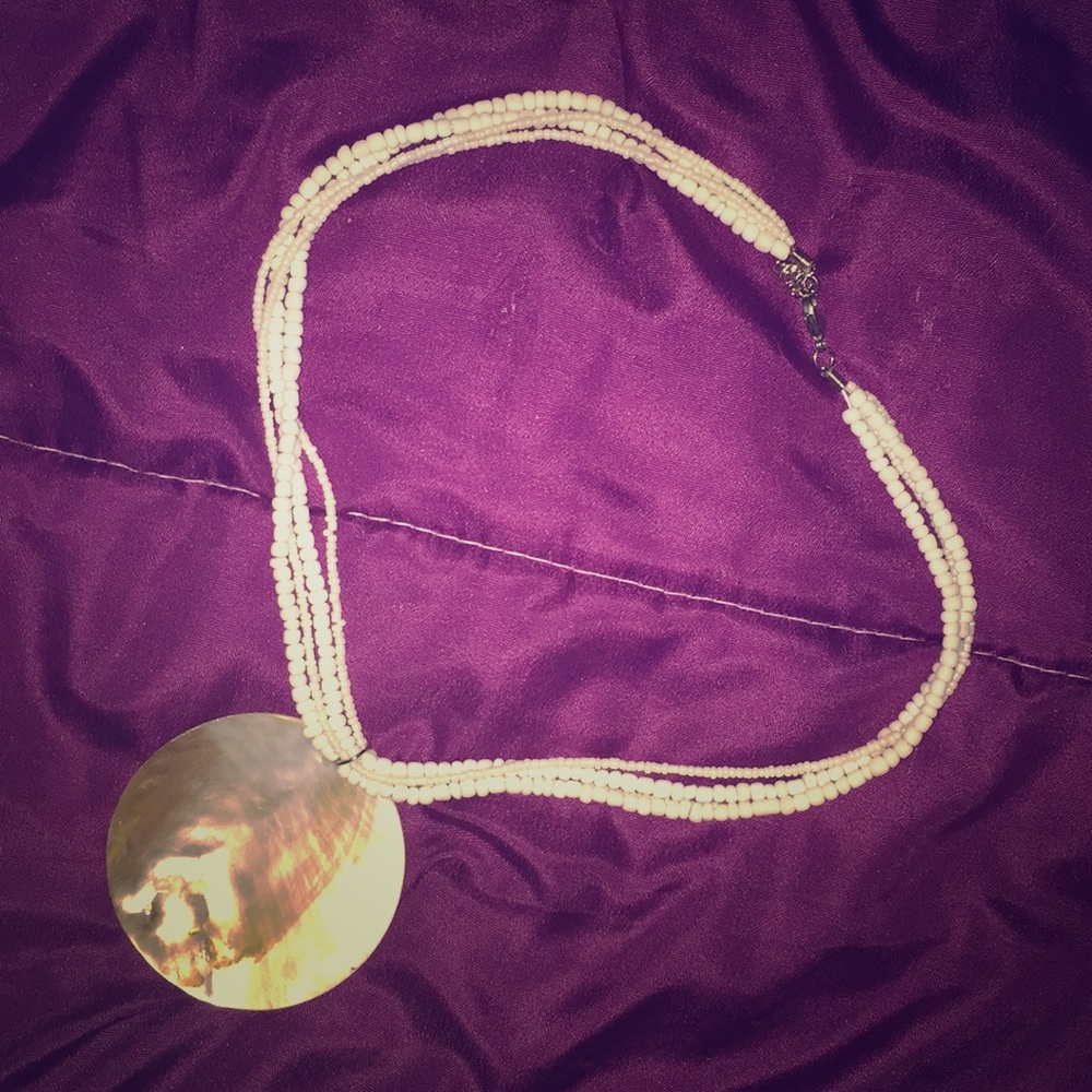 Beaded necklace